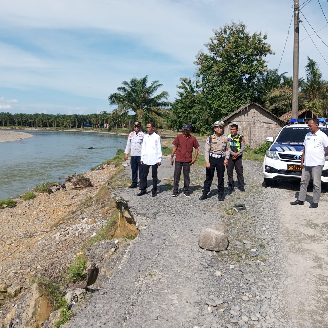 Polres Langkat Bersama Instansi Terkait Tinjau Infrastruktur Wisata Tangkahan — Kapolres: “Keselamatan dan Akses Masyarakat Harus Jadi Prioritas”