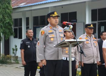 Kapolres Langkat Jadi Pembina Upacara di Yayasan Pendidikan Putra Jaya Jabal Rahman, Berikan Motivasi dan Edukasi Kamtibmas kepada Pelajar
