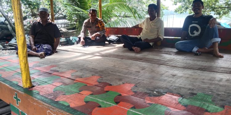 Bhabinkamtibmas Sambangi Warga Pulau Kampai, Ajak Waspada 3C dan Narkoba