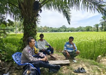 Bhabinkamtibmas Sambangi Warga Damar Condong, Bahas Kamtibmas hingga Antisipasi Bencana