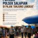 Personel Polsek Salapian melaksanakan patroli di Pajak Tanjung Langkat