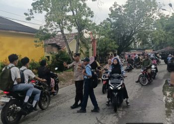 Strong Point Polsek Tanjung Pura, Jaga Keselamatan Pelajar dan Kelancaran Lalu Lintas