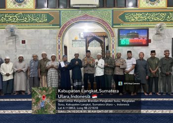 Rangkul Jamaah Sejak Fajar, Polsek Pangkalan Susu Gelar ‘Subuh Keliling’ dan Sosialisasi Call Center 110 di Masjid Amanah