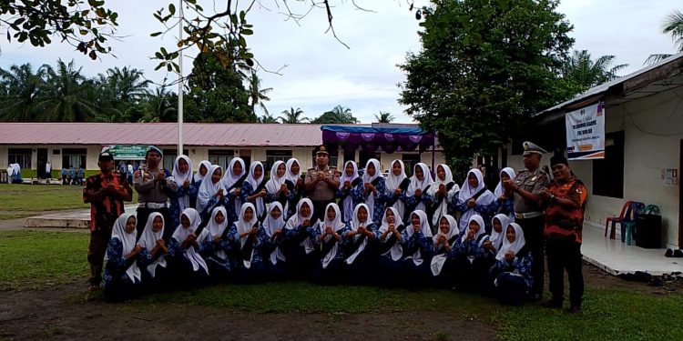 Pesantren di Kuala Mendadak ‘Diserbu’ Personel Kepolisian dan Pejabat Daerah, Ternyata Ini Alasan di Balik Kehebohannya!