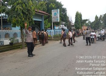 Strong Point Pagi di Depan Yayasan Swakarya, Polisi Ingatkan Pelajar Utamakan Keselamatan