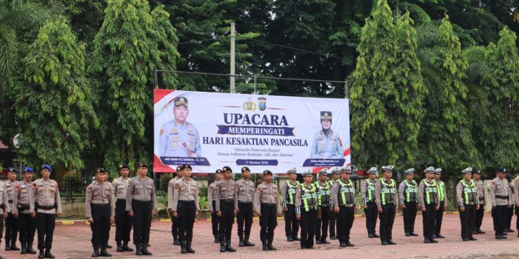 Wakapolres Langkat Kompol Vivin Ayuningtias Pimpin Upacara Hari Kesaktian Pancasila