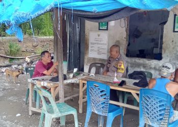 Sambang Desa, Bhabinkamtibmas Ajak Warga Waspada Kejahatan dan Jaga Lingkungan