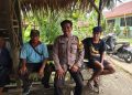 Sambang Door to Door, Bhabinkamtibmas Ajak Warga Aktif Jaga Pos Kamling