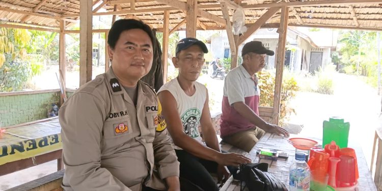 Polisi Bersama Masyarakat, Bhabinkamtibmas Aipda Boby R. Hanafi Ajak Warga Waspada Kejahatan